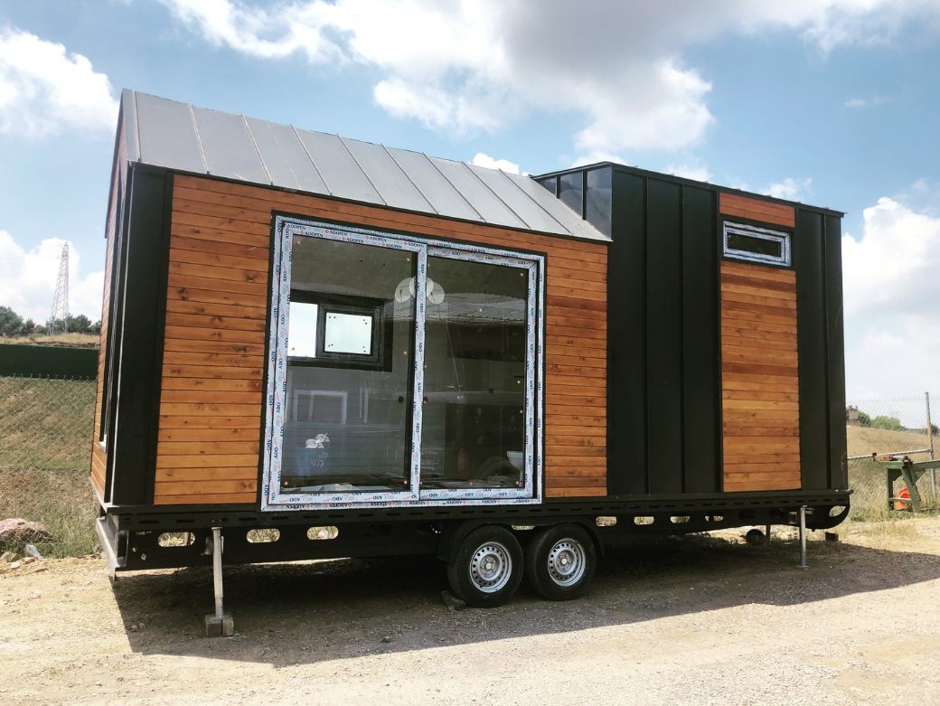 taşımalı çekme karavan tekerlekli